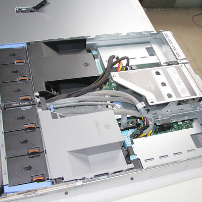 Serveur rack 2U Dell PowerEdge R750xs R750xa R750 avec processeur 6310 et DDR4 4x32GB