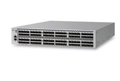 Transfert de données avec le commutateur à fibre optique Dell EMC Connectrix DS-6620B 32 Gb/s