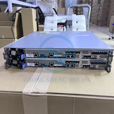 NetApp FAS2720-104-C 10 TB SAS*48 EMM 2 Fournir des capacités de gestion des enceintes redondantes